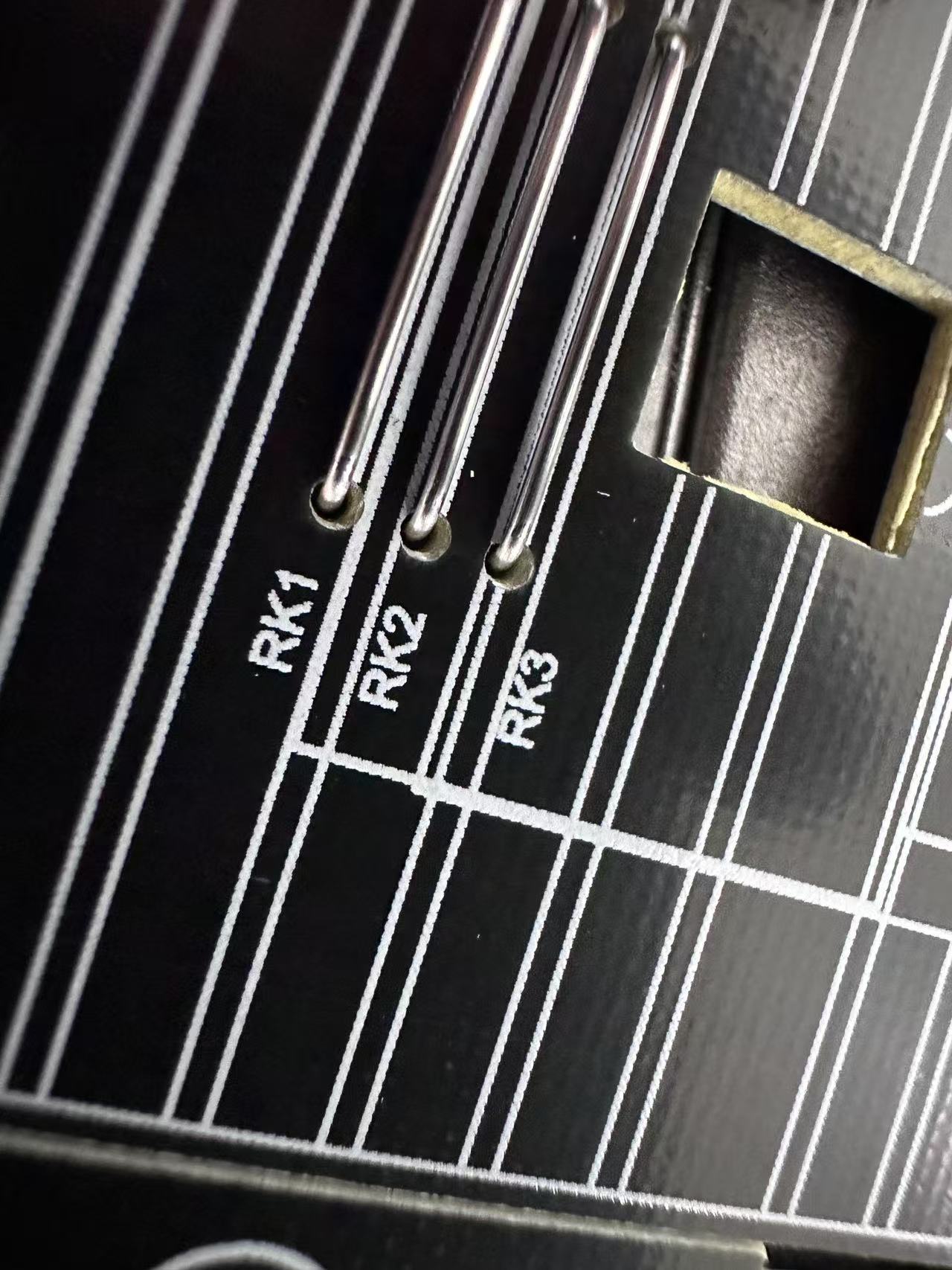 跳線插件機(jī)可以插裝幾種線？